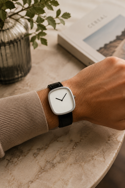 Montre femme élégante au design minimaliste | Moon Dream