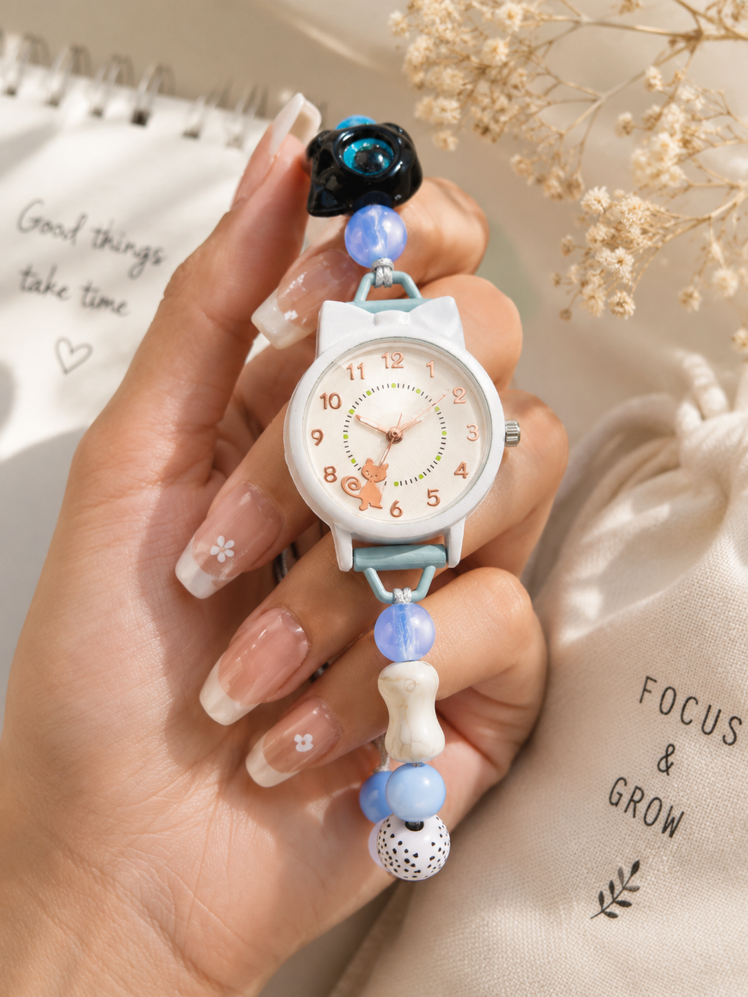 Moon Dream – Montre adolescent Cadran Chat Kawaii Bleu | Bracelet Perles Réglable, Quartz